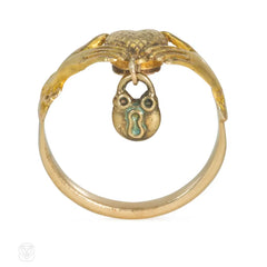 Antique gold claddagh ring