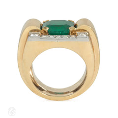 Chaumet, Paris emerald and diamond cocktail ring