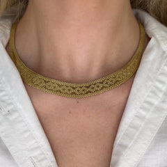 1970s Caplain Paris gold geometric motif necklace